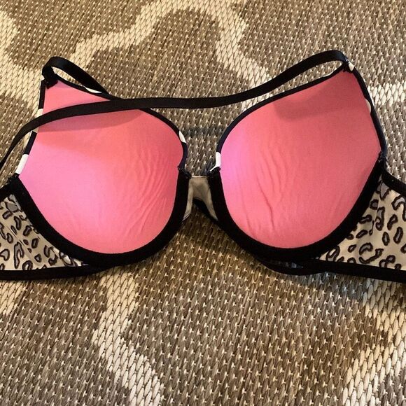 Victoria’s Secret bra wear everywhere push-up size 34C - Picture 3 of 5